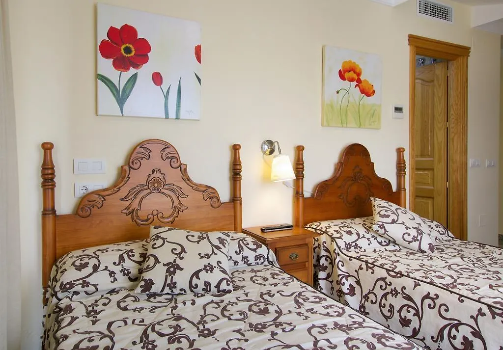 Hotel Reyesol Fuengirola 2*,